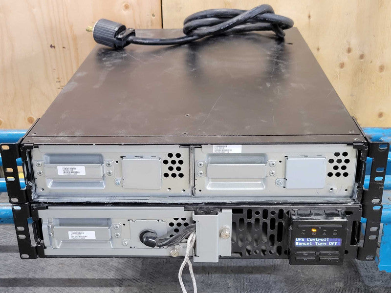 APC SMX3000RMLV2UNC 3000VA UPS with SMX120RMBP2U external Battery Pack, SEE _