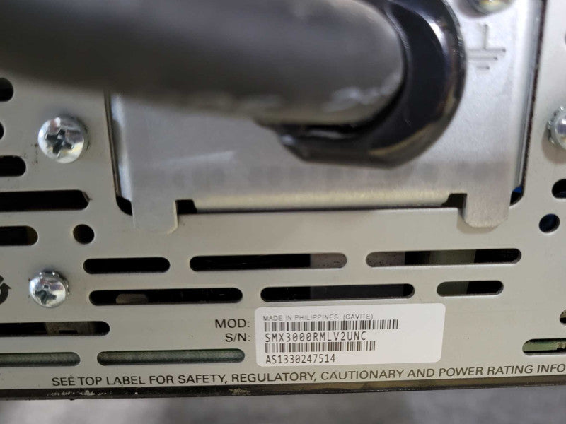 APC SMX3000RMLV2UNC 3000VA UPS with SMX120RMBP2U external Battery Pack, SEE _