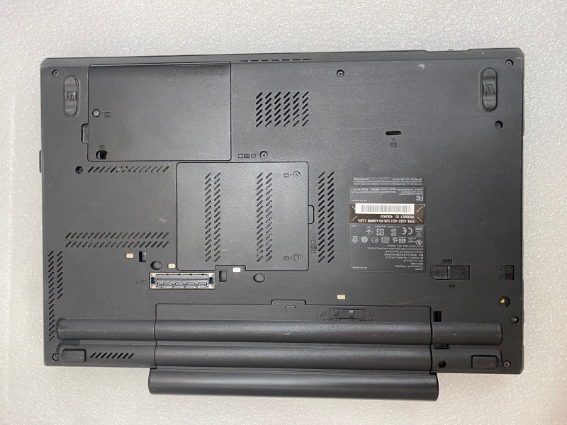 LENOVO THINKPAD W520 Workstation i7-2760QM QUADRO 2000M 2GB 8GB RAM 240 SSD