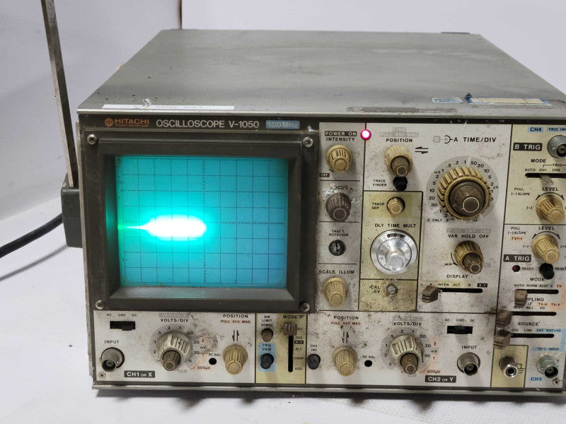 Hitachi V-1050 Oscilloscope - 100 Mhz 2 Channels, READ _
