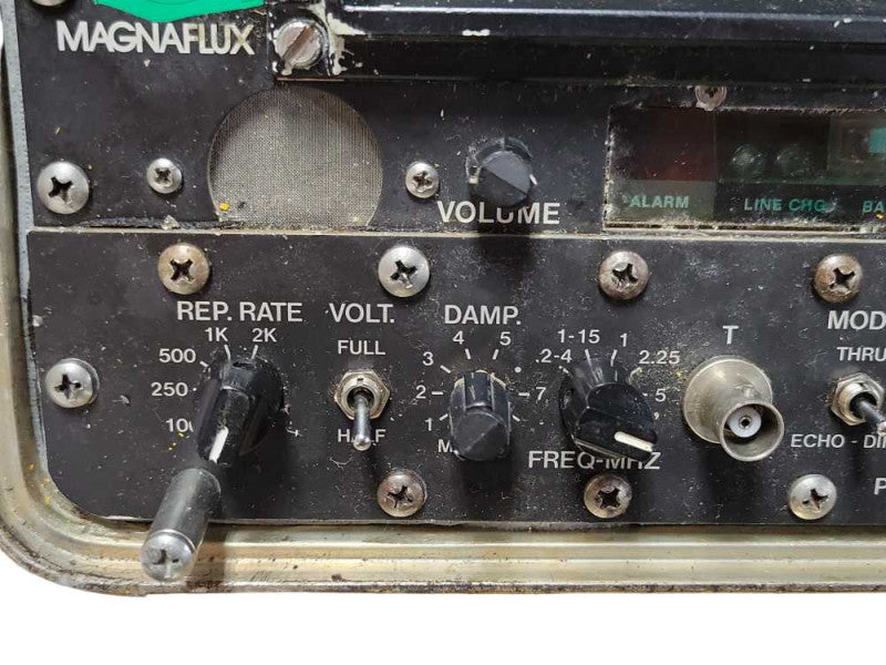 MAGNAFLUX ULTRASONIC FLAW DETECTOR MXU-715/E, READ _