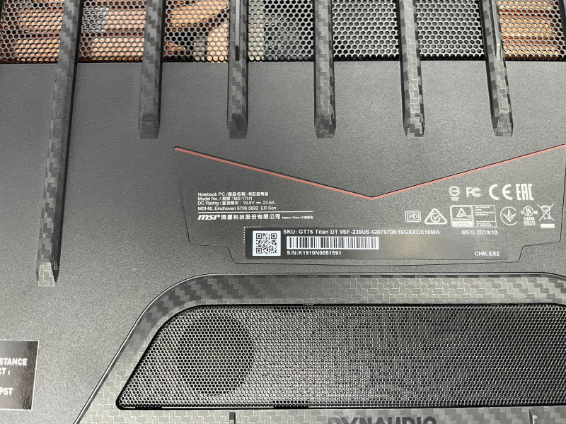 MSI GT76 TITAN DT 9SF Intel Core i7-9700K @ 3.60GHz, RTX 2070 8GB & 64GB RAM  -