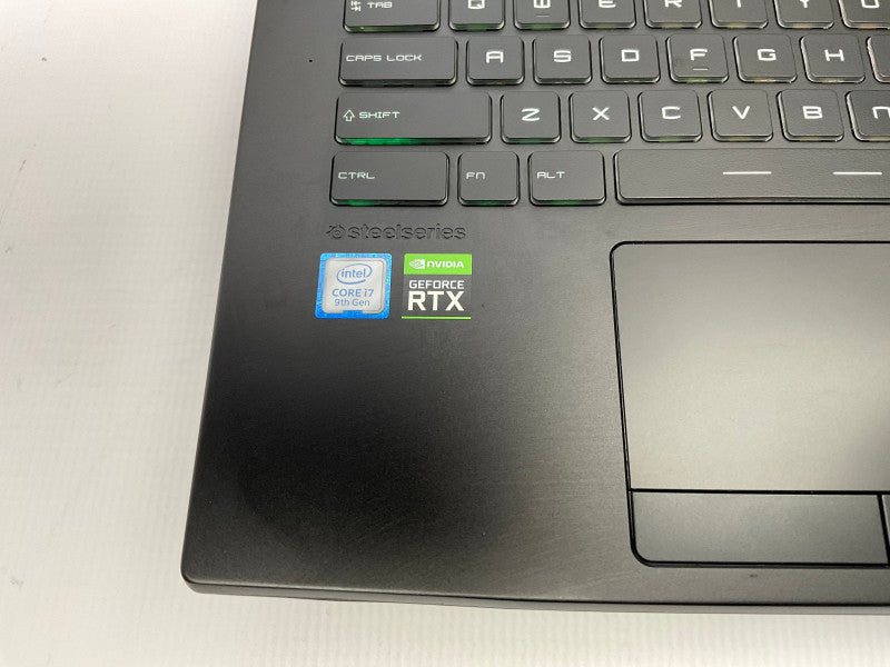 MSI GT76 TITAN DT 9SF Intel Core i7-9700K @ 3.60GHz, RTX 2070 8GB & 64GB RAM  -