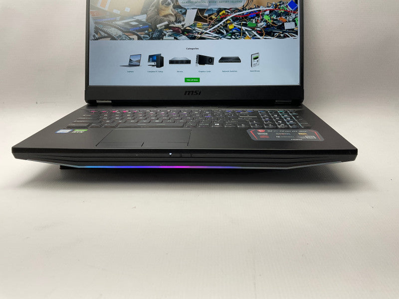 MSI GT76 TITAN DT 9SF Intel Core i7-9700K @ 3.60GHz, RTX 2070 8GB & 64GB RAM  -