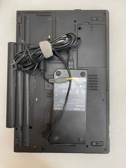 LENOVO THINKPAD W520 Workstation i7-2760QM QUADRO 2000M 2GB 8GB RAM 180 SSD