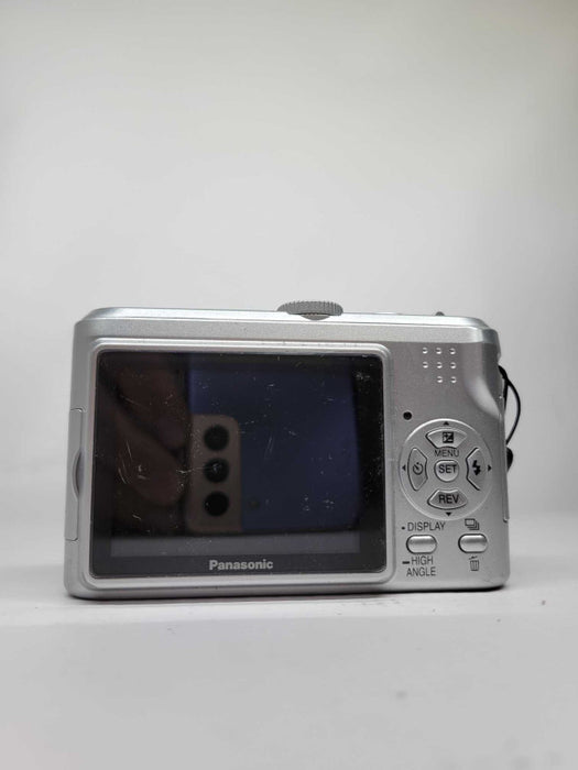 Panasonic Lumix DMC-LZ5 6.0MP 6x Zoom Digital Camera