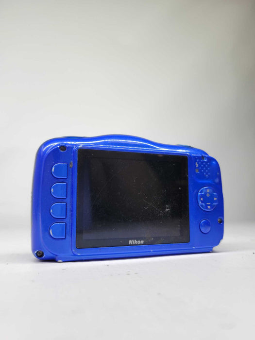 Nikon W100 Underwater Camera COOLPIX 13.2MP  Waterproof Blue Digital Camera