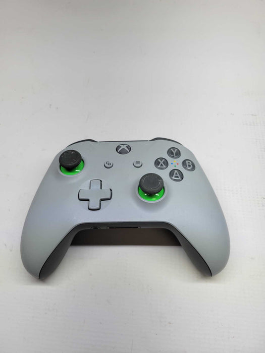 Microsoft Xbox One Wireless Controller - Gray / Green 1708