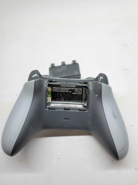 Microsoft Xbox One Wireless Controller - Gray / Green 1708