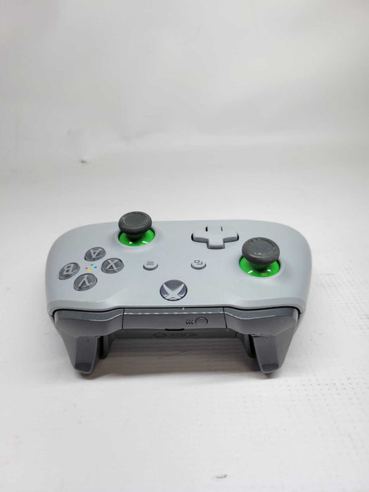 Microsoft Xbox One Wireless Controller - Gray / Green 1708