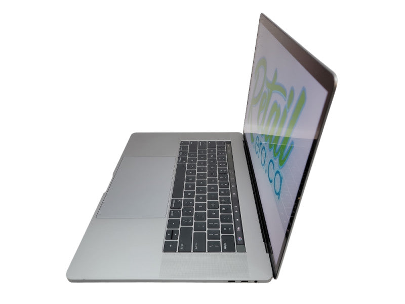 Apple Macbook Pro 2017 15\\" Core i7-7700HQ @ 2.8GHz 16GB DDR3 250GB SSD Radeon Pro 555 2GB [Read] (