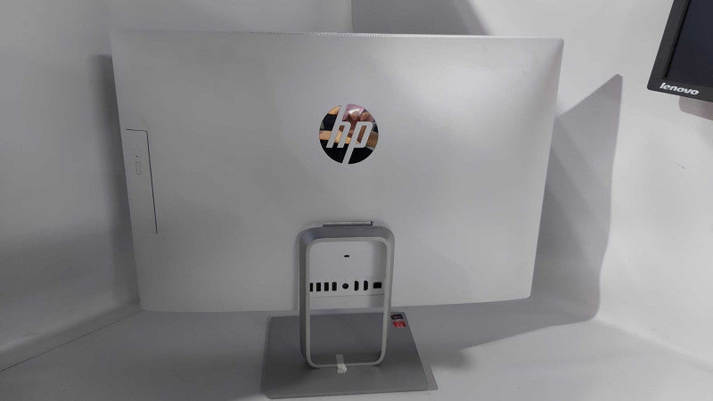 HP Pavilion 24-r149 AiO Touch ryzen 5 2500U / Vega Mobile Gfx / 24\\" #