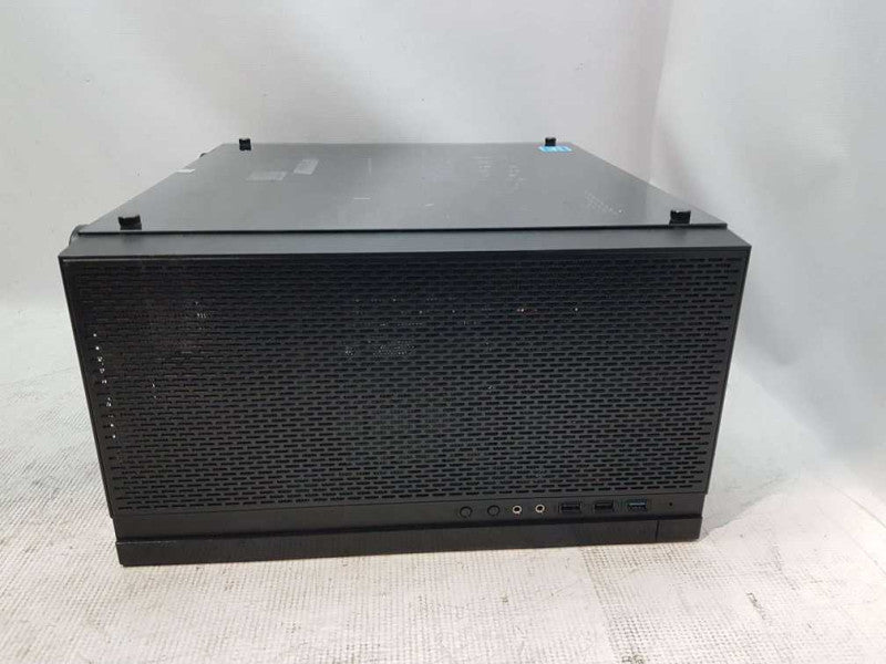 Custom PC Intel(R) Core ( TM ) i3 - 8100 CPU @ 3.60GHz 8GB DDR4 Ram Q