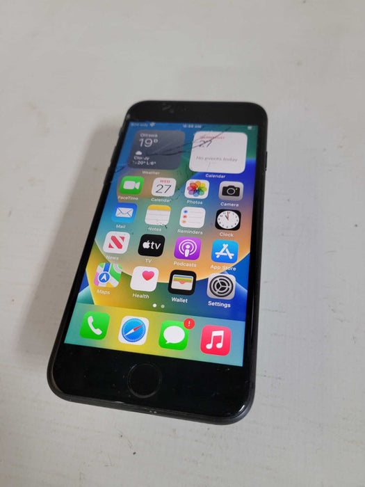 Apple iPhone 8 64GB (A1905) - READ
