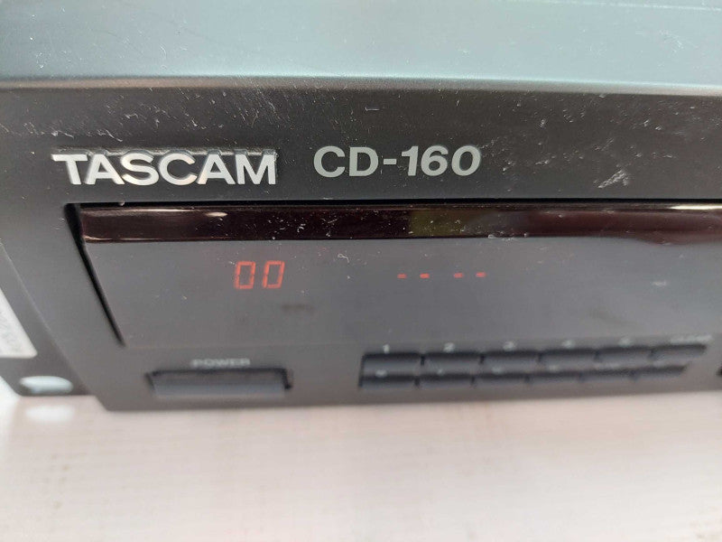 TasCam CD-160 Rack Mountable