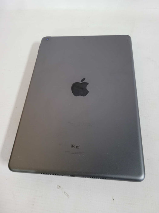 Apple iPad 7th Gen 32GB (A2197) - READ