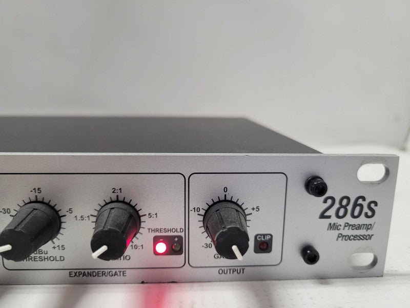 dbx professional products 286S MIC Preamp/processor, READ _