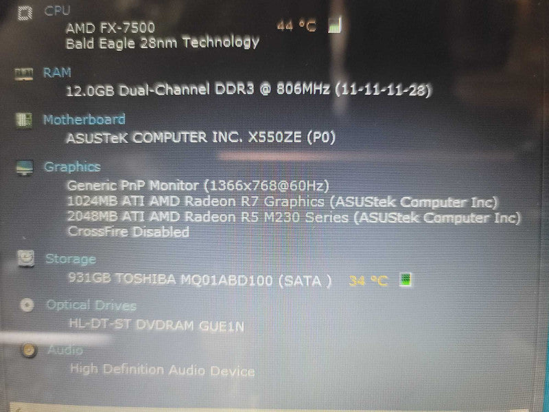 Asus X550Z AMD FX-7500, 12GB DDR3, 1GB ATI Radeon R7+2GB ATI Radeon M230, 1TB Î²