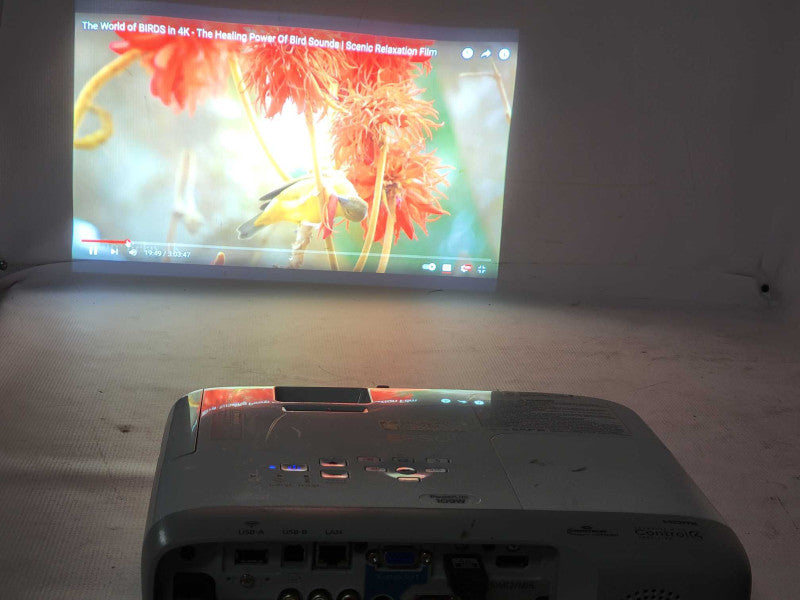 Epson PowerLite 109W H861A LCD Projector 2x HDMI ports 1530 Hours _