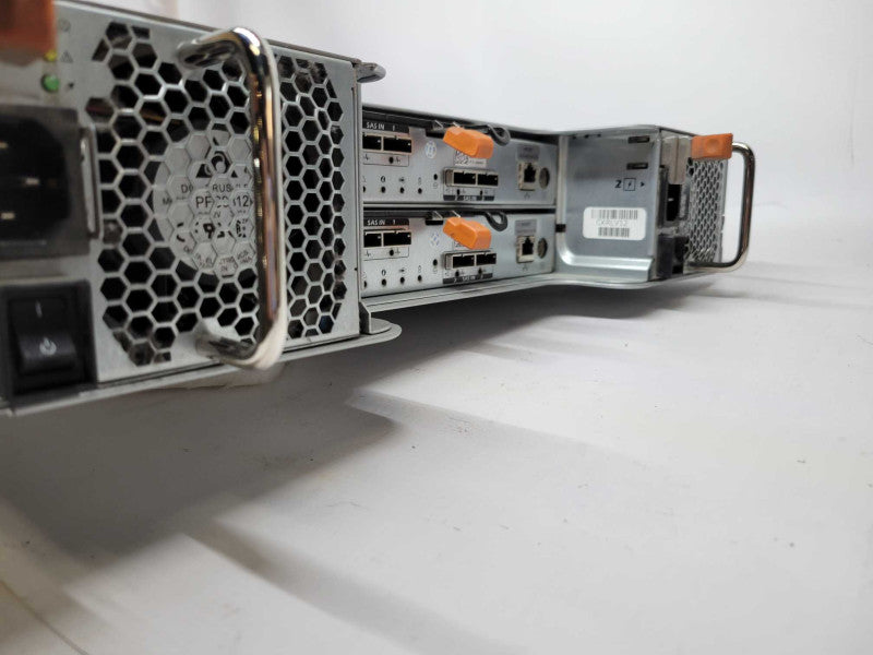 Dell PowerVault MD3200 12x 3.5\\" Bays 2x MD32 Series Controller\\'s 2x PSU(READ)