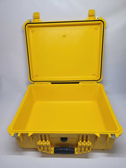 Pelican 1550 Protector Case - no foam Q