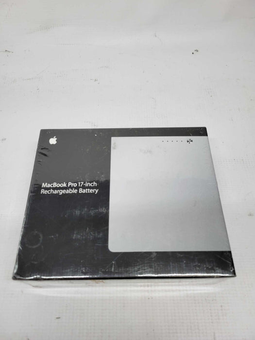 Apple MacBook Pro 17-inch Battery GENUINE NEW SEALED IN BOX MA458LL/A A1189