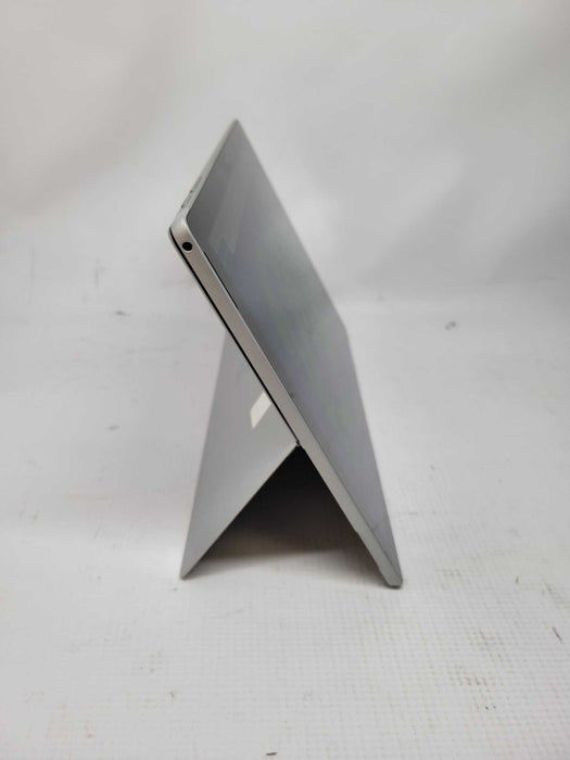 Microsoft Corporation Surface Pro - Core i7-7660U CPU | 8GB | 256GB SSD