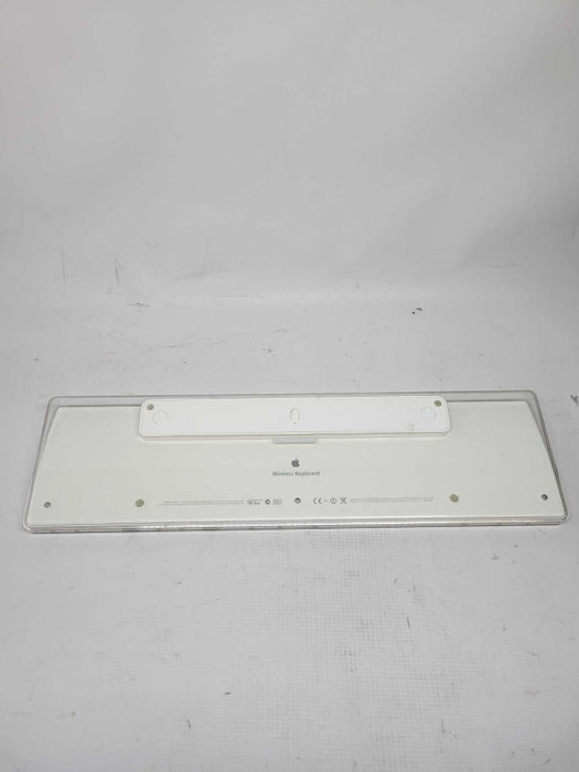 Genuine Apple Bluetooth Wireless Keyboard Model A1016 White