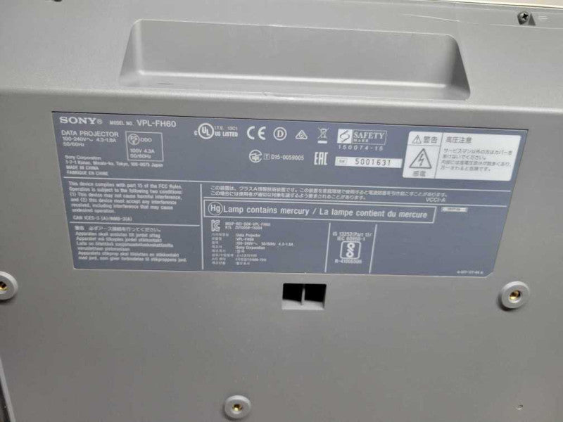 Sony VPL-FH60 Projector !