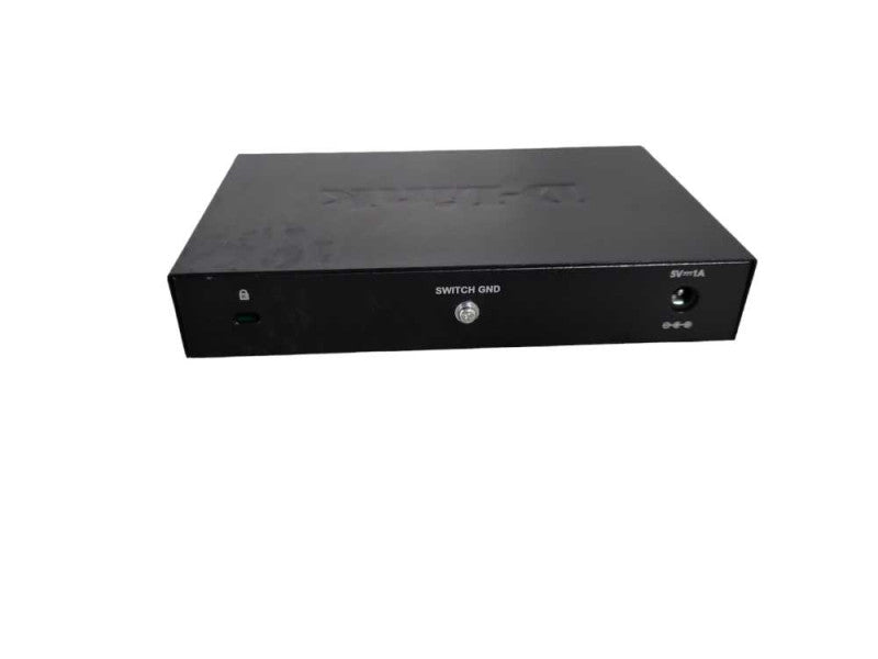 D-Link 8 Port Gigabit Unmanaged Metal Desktop Switch DGS-108 !
