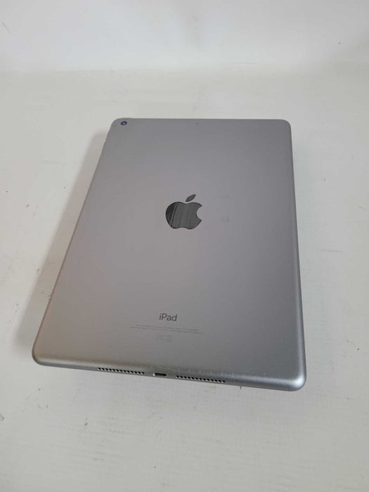 Apple iPad 5th Gen 32GB (A1822)