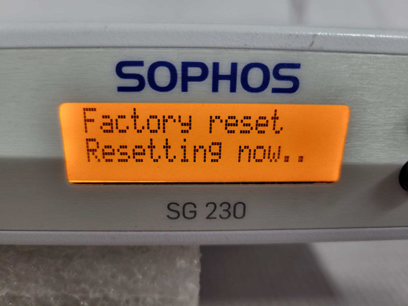 Sophos SG 230 Rev.2 Network Firewall Security Appliance !