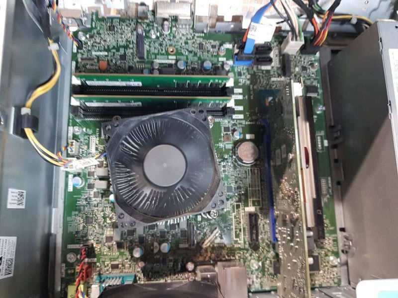 Dell OptiPlex 7060 Mini Tower i7- 8700 CPU @ 3.20GHz 16GB DDR4 Ram