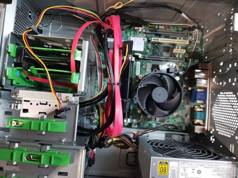 Custom PC Acer Veriton M665OG  i7- 7700 CPU @ 3.60GHz  8GB DDR4 Ram  Q