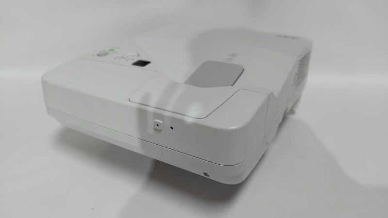 NEC NP-UM330W 3300-Lumen Widescreen Ultra Short Throw Projector - 273 hours #
