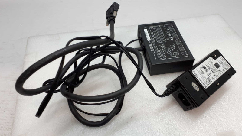 EXTRON P/2 DA2 PLUS VGA DISTRIBUTION AMPLIFIER &