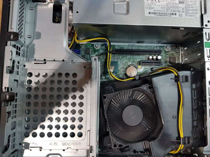 HP ProDesk 600 G4 SFF Intel Core i5 - 8500 CPU @ 3.00GHz 8GB DDR4 RaM