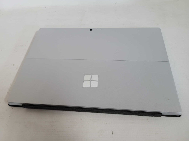 Microsoft Surface Pro 5 (1796) - i5-7300U, 8GB RAM, 256GB SSD - READ