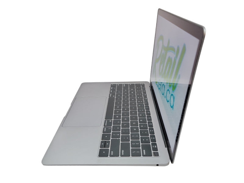 Apple Macbook Air 2017 13\\" Core i5-8210Y @ 1.6GHz 8GB DDR3 250GB SSD (