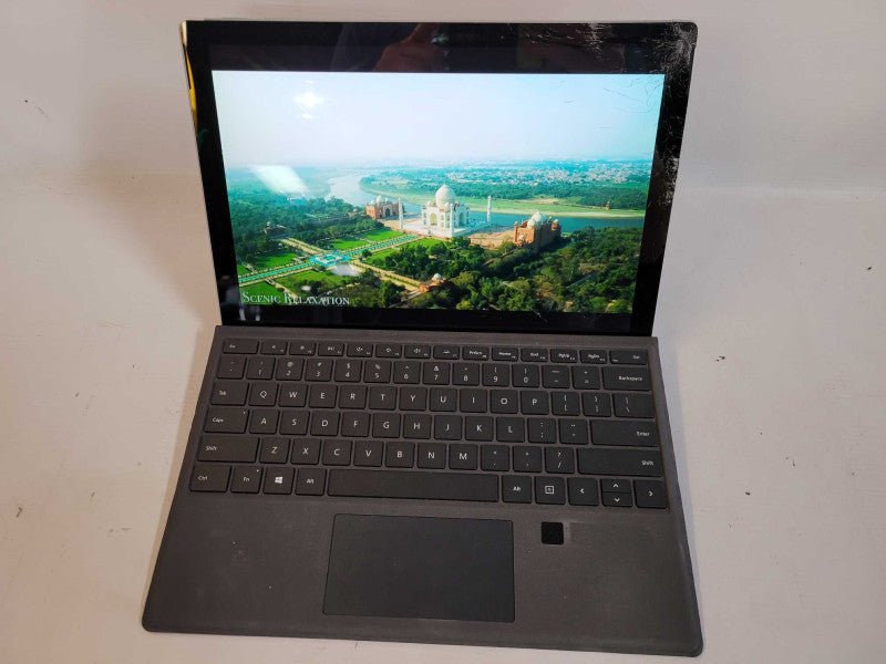 Microsoft Surface Pro 6 (1796) - i5-8350U, 16GB RAM, 256GB SSD - READ