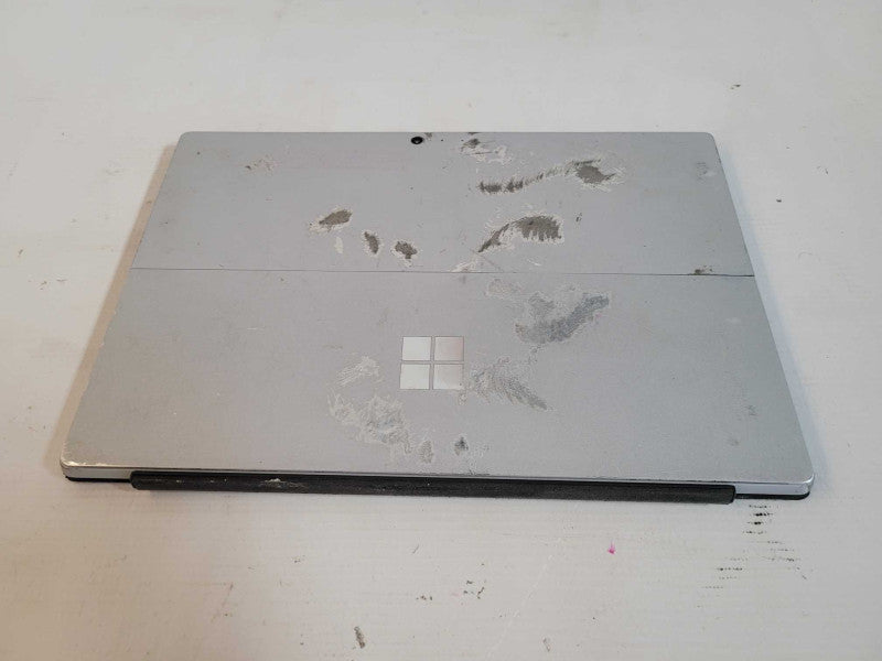 Microsoft Surface Pro 5 (1796) - i5-7300U, 8GB RAM, 256GB SSD -READ