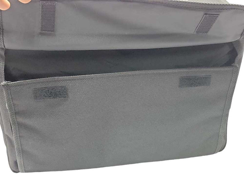 Bugatti carrying case 17cm D x 30cm H x 46cm W _