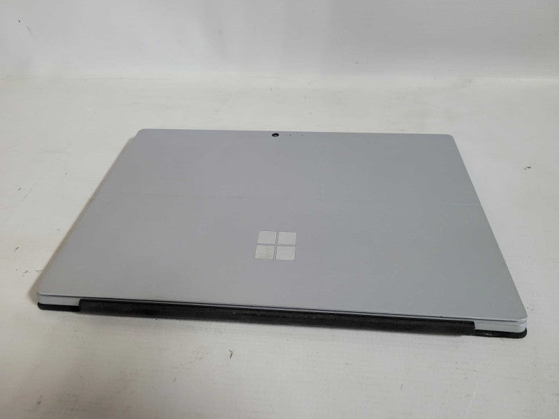 Microsoft Surface Pro 5 (1807) - i5-7300U, 8GB RAM, 256GB SSD - READ