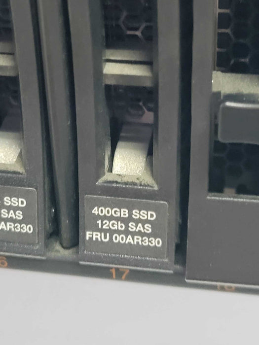 IBM Storwize V7000 G2 Gen2 Control Array 2076-524 24x 2.5\\" 2x Controller Node