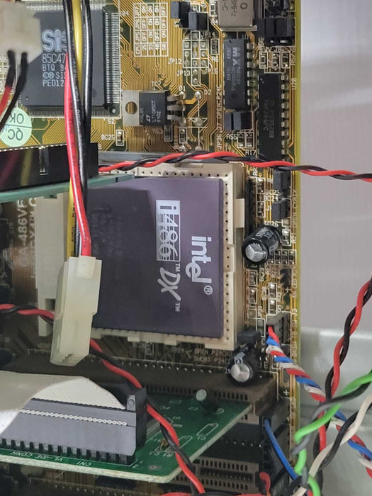 Vintage 486 PC - 8MB RAM | NO HDD + MODEM + VIDEO + PARRALEL + DB9