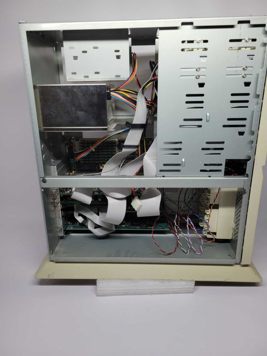 Vintage 486 PC - 8MB RAM | NO HDD + MODEM + VIDEO + PARRALEL + DB9