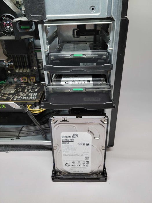 HP Z620 - Xeon E5-2650 v2 | 64GB RAM | 3x3TB HDD | GTX 780 3GB