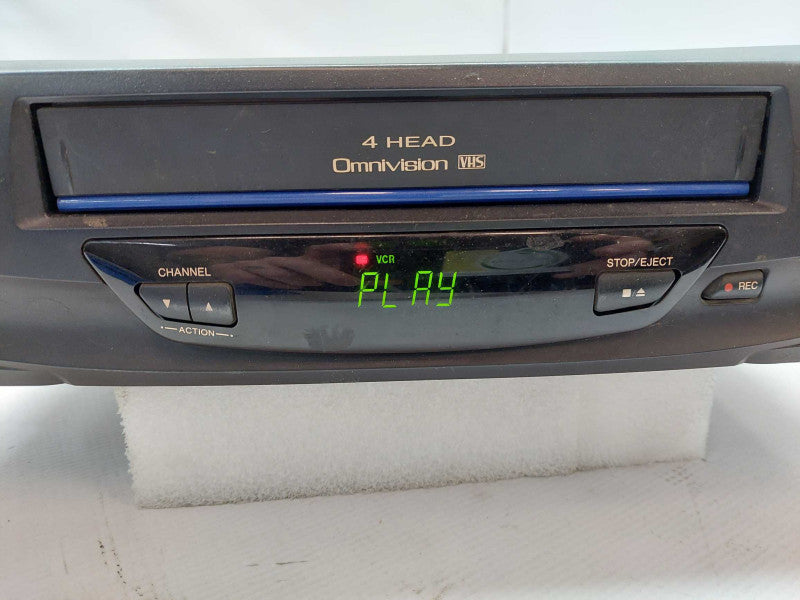 Panasonic VHS Player 4 Head OmniVision Made in Japan Model: PV-V4020-K