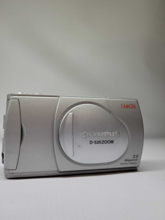 Vintage Olympus D-520 Zoom 2.0 Megapixel Digital Camera - Silver