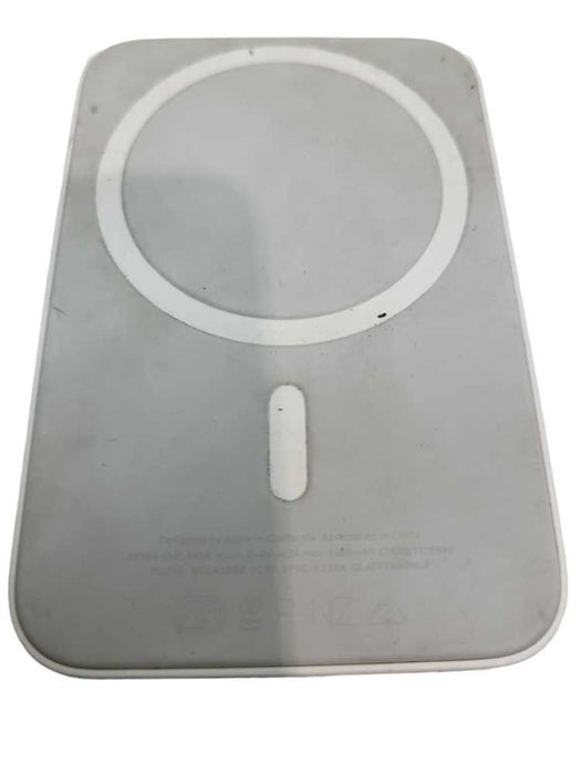Apple MagSafe A2384 Lightning Battery Charger - White with cable &